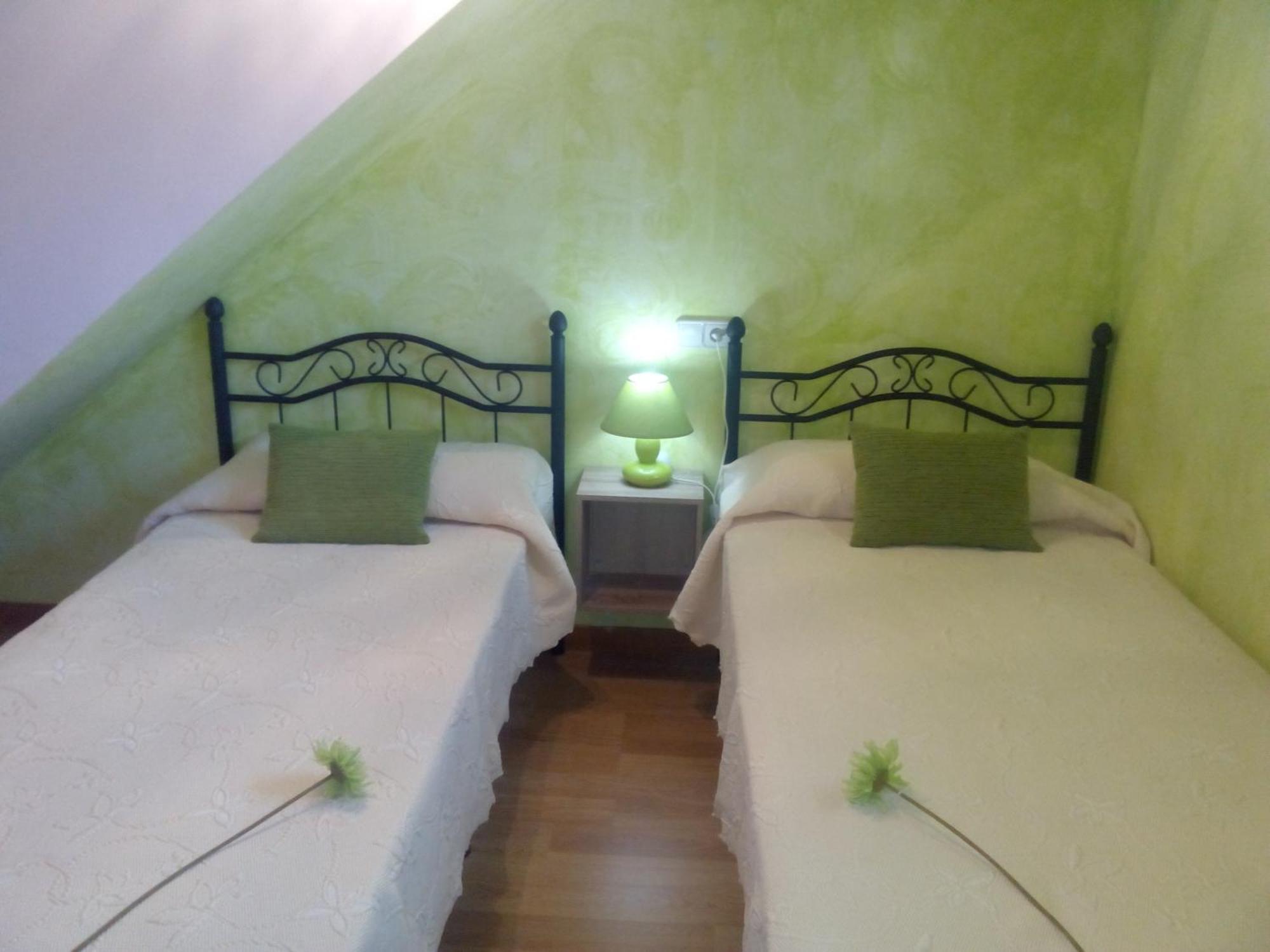 Casa Javier Guest House Rodellar Cameră foto