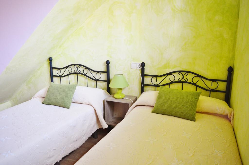 Casa Javier Guest House Rodellar Cameră foto